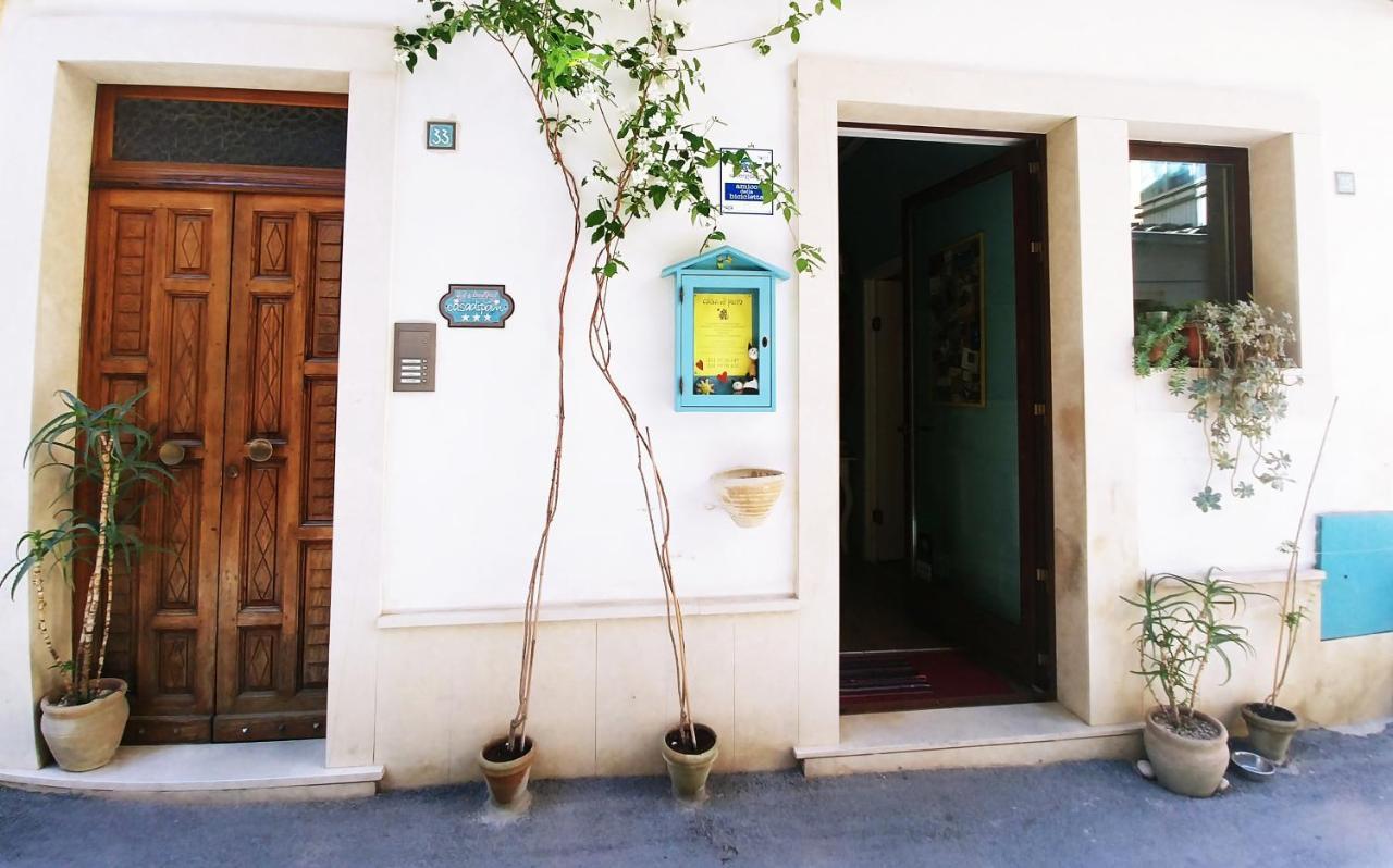 شقة Casa Di Pam شيكلي المظهر الخارجي الصورة